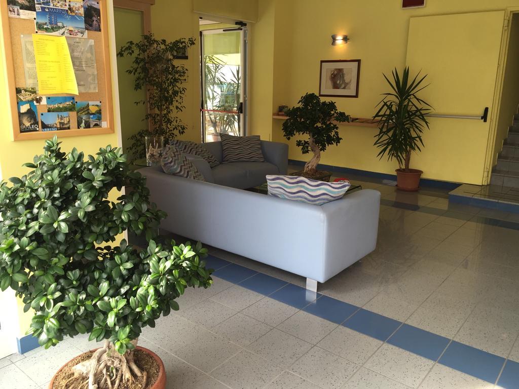 Hotel Marina ファーノ エクステリア 写真