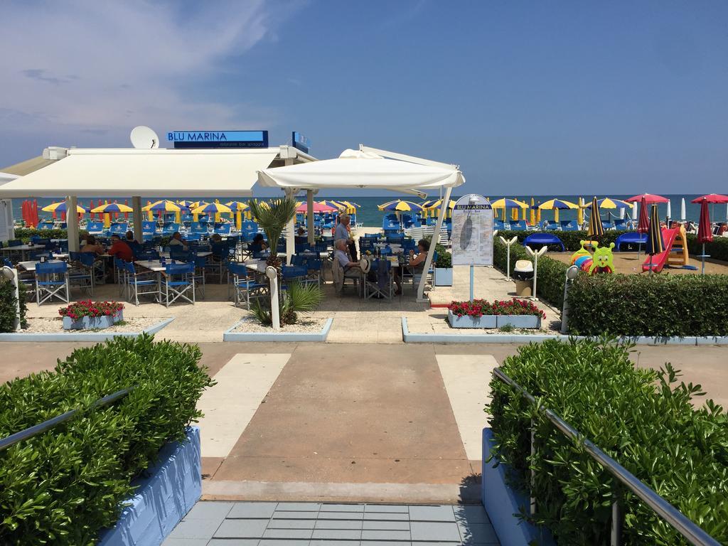 Hotel Marina ファーノ エクステリア 写真