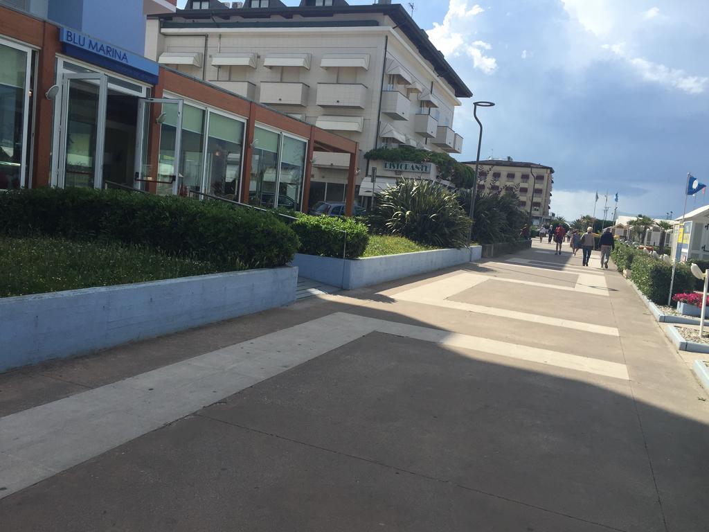 Hotel Marina ファーノ エクステリア 写真