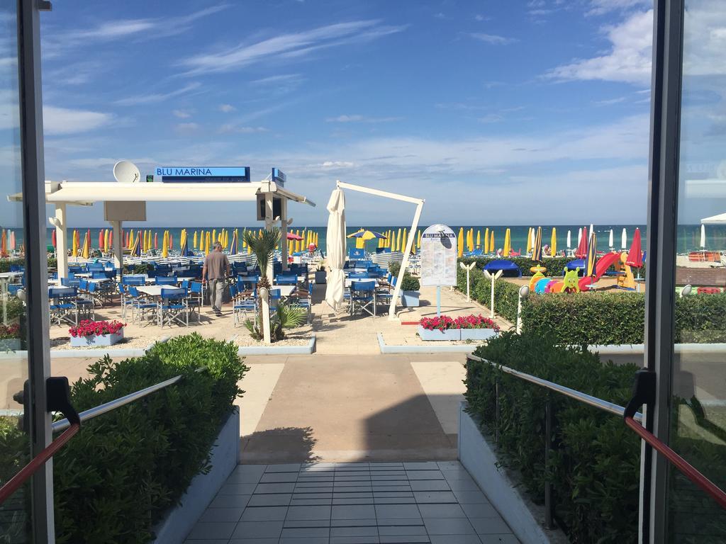 Hotel Marina ファーノ エクステリア 写真