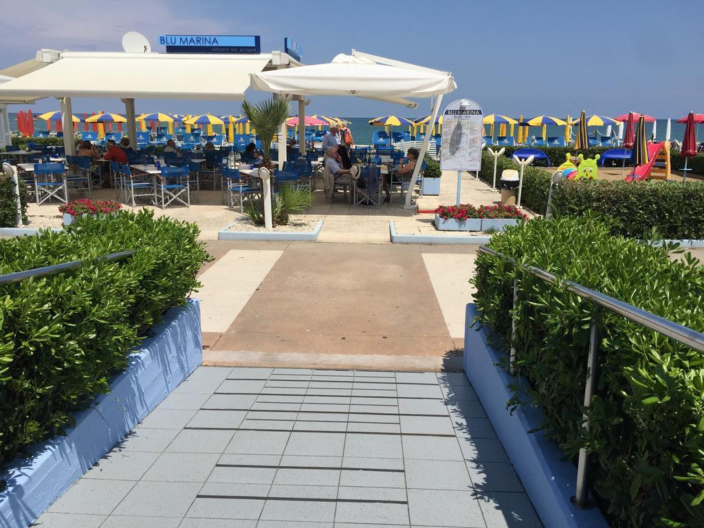 Hotel Marina ファーノ エクステリア 写真