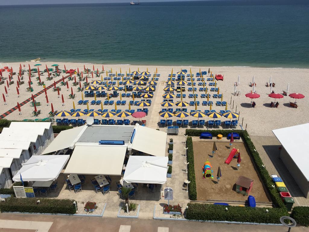 Hotel Marina ファーノ エクステリア 写真