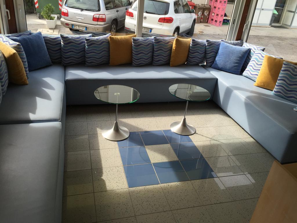 Hotel Marina ファーノ エクステリア 写真