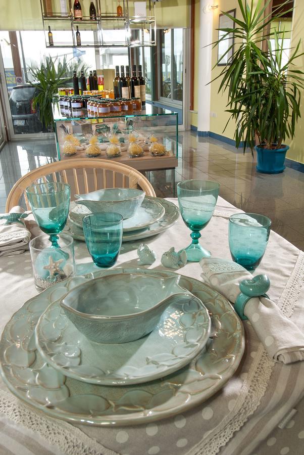 Hotel Marina ファーノ エクステリア 写真